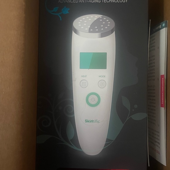 COPY - Advanced Anti-aging Technology System, Infrared light diminishes wrinkles - Picture 4 of 5